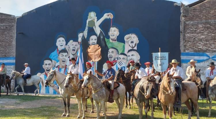 Sorprende El Mural Realista Dedicado A Los Campeones Del Mundo En