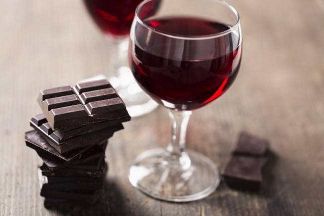 Vino y chocolate: una combinación afrodisíaca