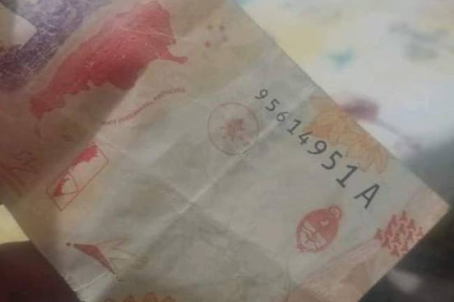 Morteros: Negocios denuncian que están circulando billetes falsos