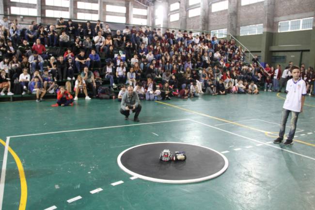 Tres villamarienses en la final de las Olimpíadas Nacionales de Robótica