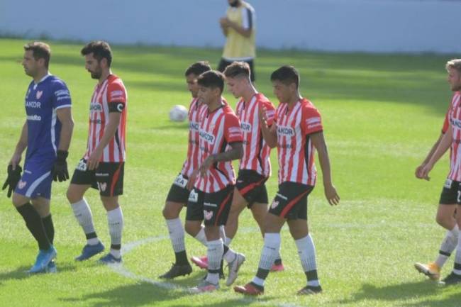 Instituto perdió en su visita ante Almagro