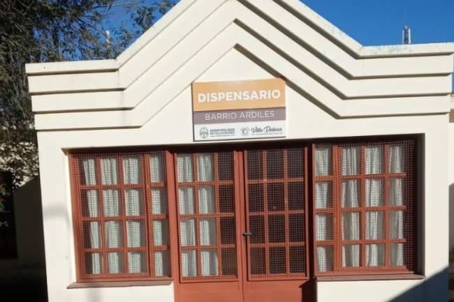 Vecinos denuncian cierre de dispensarios en Villa Dolores 