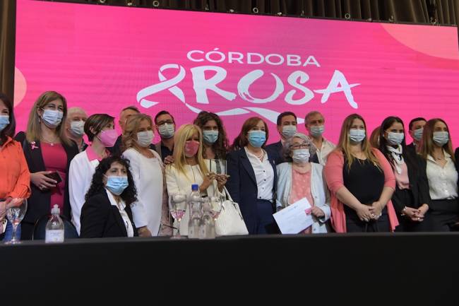 Inició una nueva edición de "Córdoba Rosa"