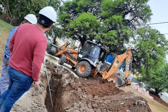 La obra de saneamiento cloacal ya está en marcha