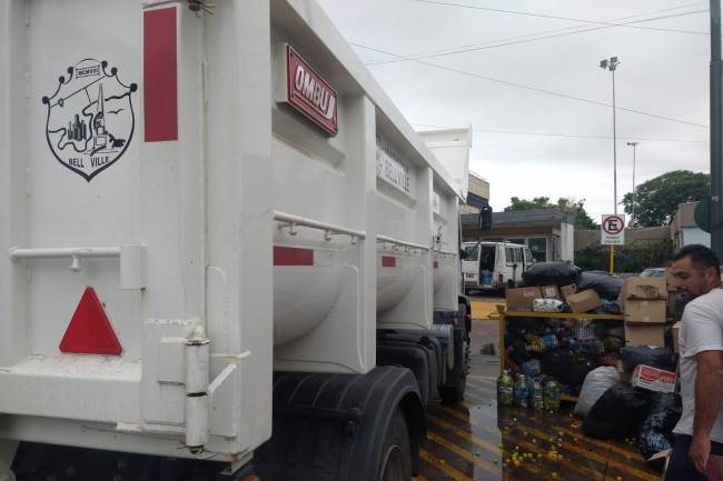 Entregaron 3 mil kilos de tapitas plásticas al Hospital Infantil de Córdoba