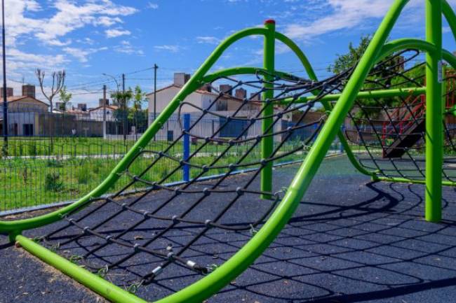 En barrio Patricios, en reemplazo de un basural nace una moderna plaza