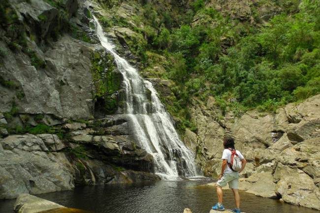 Todos los caminos conducen a la bella Tanti y a la Cascada de los "Chorrillos"