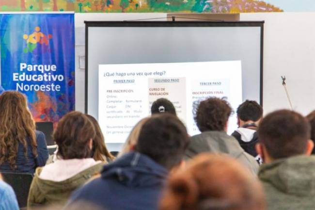 Con gran convocatoria, culminaron un programa de acercamiento a la educación superior