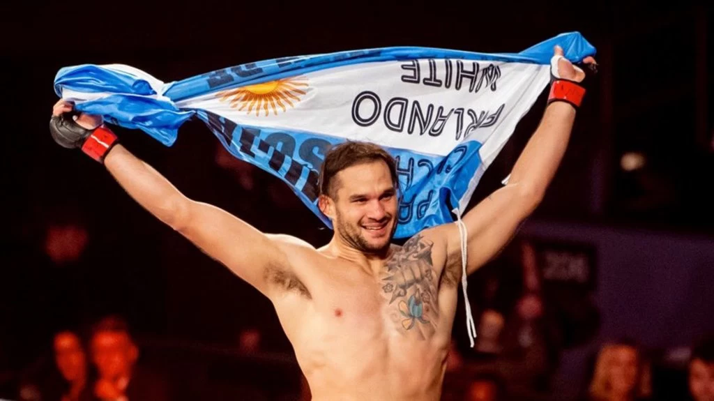 Sordi, campeón argentino de MMA, indignado por la preparación de la policía