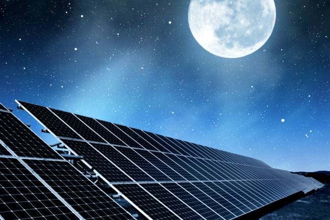 Paneles solares nocturnos absorben luz incluso de noche ¿cómo funcionan?