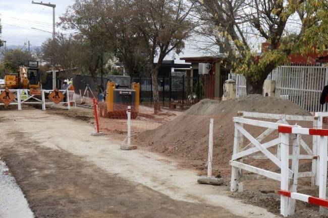 Villa Carlos Paz: Por obras de cloacas hay tránsito restringido.