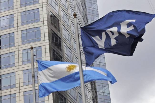 Argentina propone pagar U$S 15.100 millones al estudio que ganó el juicio por YPF
