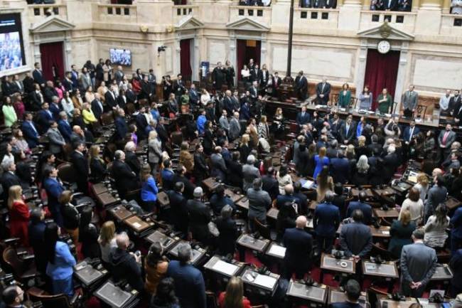 Con mucha expectativa, juraron los nuevos diputados