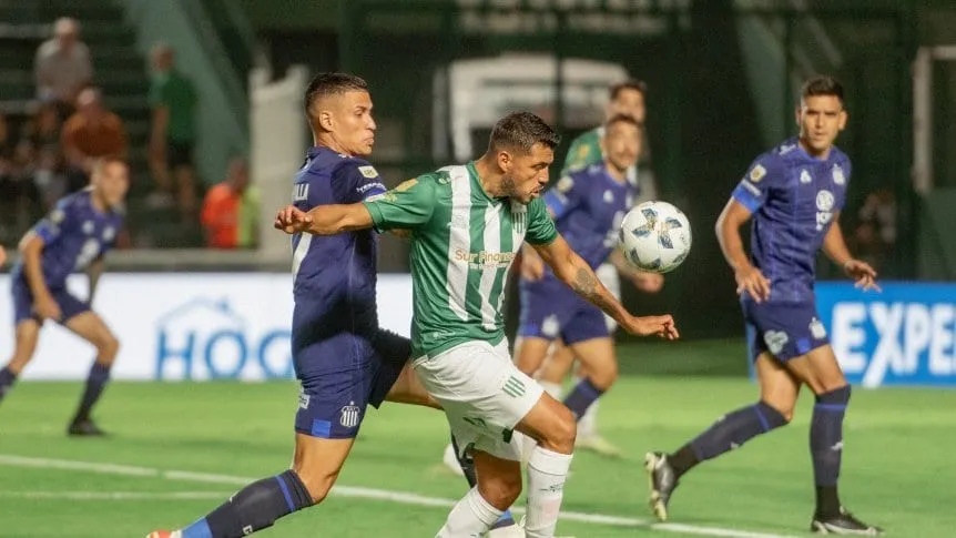 Talleres y Banfield repartieron puntos