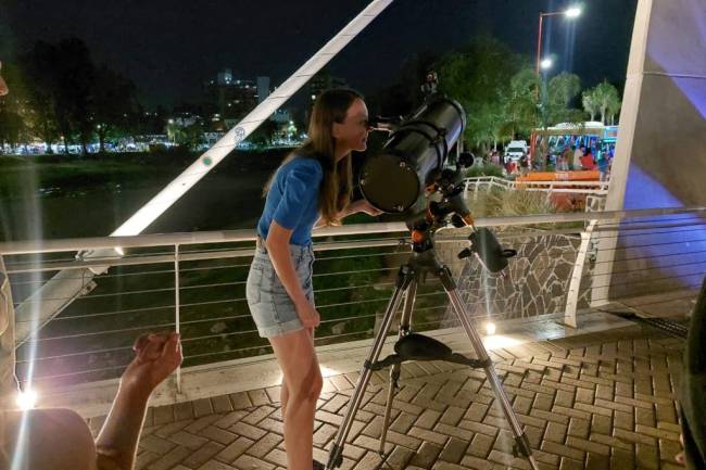 Invitan a contemplar las estrellas desde las sierras en Cabalango