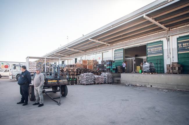 Planifican importantes reformas en el Mercado de Abasto