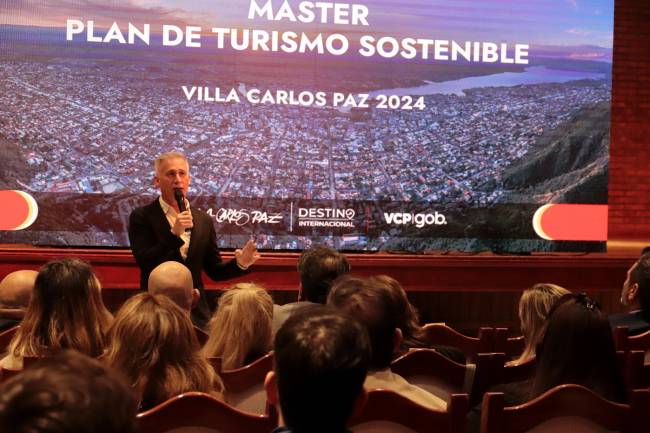 Villa Carlos Paz: Avilés presentó un ambicioso plan de turismo sostenible para el año 2024