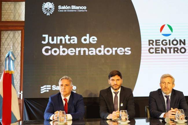 Duro reclamo de Llaryora, Pullaro y Frigerio al Gobierno Nacional por el no envío de fondos para la Caja de Jubilados