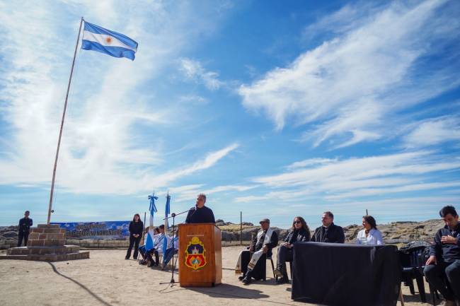 La Provincia garantizará la conectividad satelital para las escuelas rurales