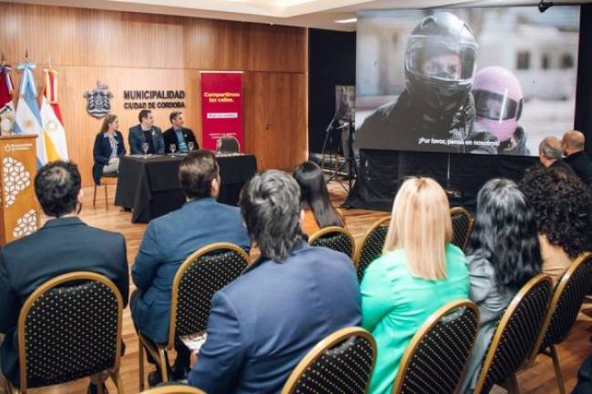 Presentaron una campaña que busca  reducir los siniestros viales