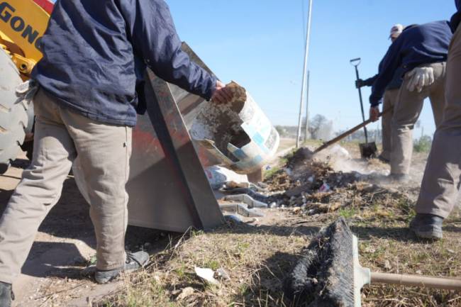 Intenso operativo de descacharreo y ordenamiento ambiental en Villa María