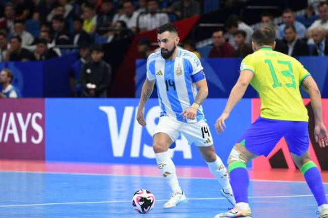 Jugador de FUTSAL brasileño cargó a los argentinos