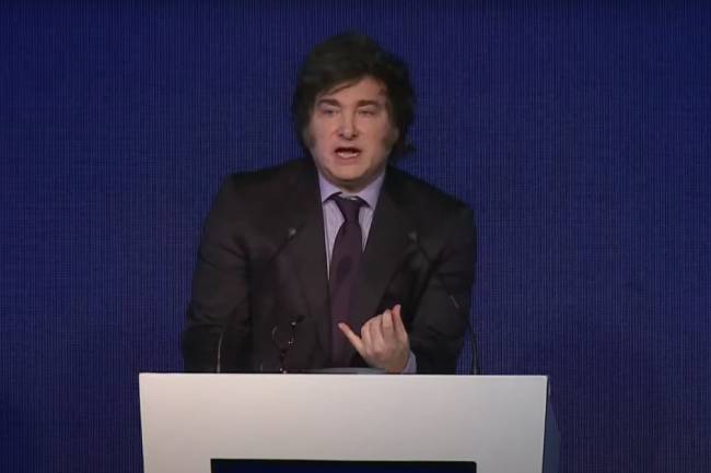 Javier Milei en el Coloquio IDEA: “Estamos dispuestos a hacer un Gobierno de gente honesta"