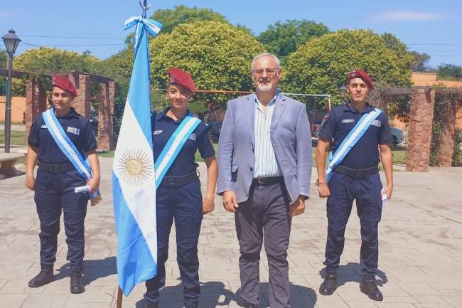 El Intendente Ciprian encabezó el acto de la Escuela de Suboficiales