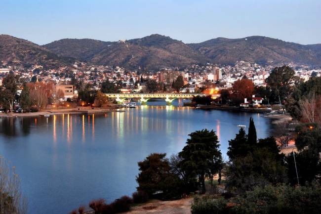 El Valle de Punilla: ríos, sierras y espectáculos para los visitantes