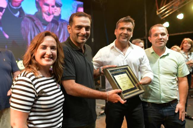 Prunotto participó del Festival Xanaes Canta en Rio Segundo