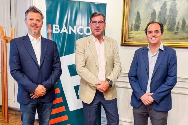 Bancor brindará beneficios especiales a afiliados de Apross, para adquirir la vacuna contra el dengue