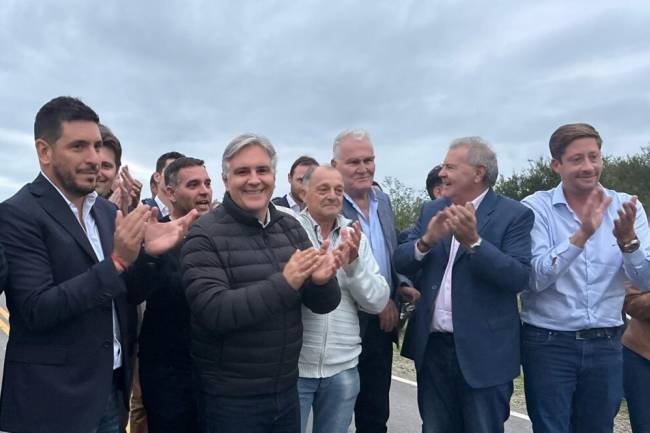 Anunciaron la remodelación de la Plaza San Martín de Rio Tercero y el balneario municipal