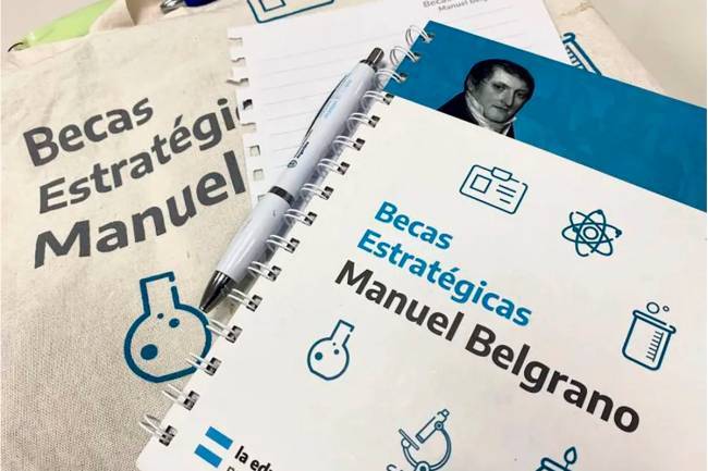 Brindarán becas a jóvenes que deseen estudiar carreras que incentiven el desarrollo económico y productivo del país