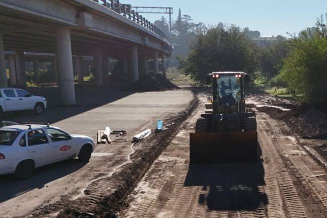 Se puso en marcha la obra de ampliación y mejora del estacionamiento en el Estadio Mario Alberto Kempes
