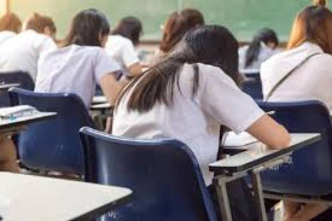 Caen las solicitudes de Vouchers Educativos: ¿Hay síntoma de recuperación económica?