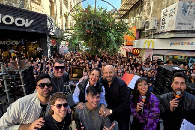 Más de 30 mil corazones al ritmo del Cuarteto: Celebración épica en el centro de Córdoba