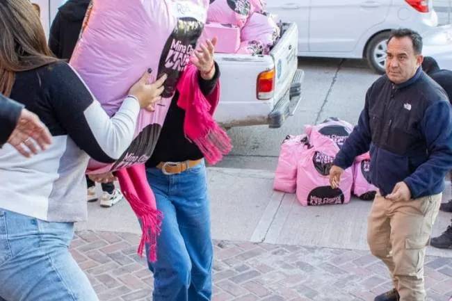 Mina Clavero solidaria: la comunidad se moviliza y supera las expectativas en jornada de ayuda