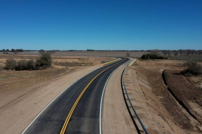 Infraestructura que conecta: 16 departamentos cordobeses serán intervenidos por Vialidad