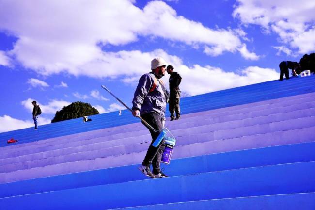 Embalse renovó las tribunas del Polideportivo con el trabajo de vecinos y voluntarios