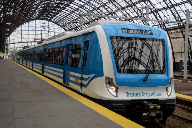 Trenes Argentinos, sin privatización y con un plan millonario para mejorar el servicio