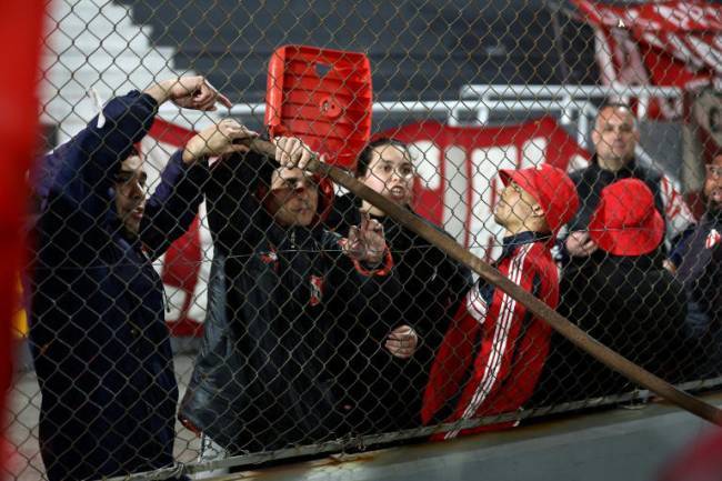 Independiente-Universidad: ¿Civilización o barbarie futbolera?