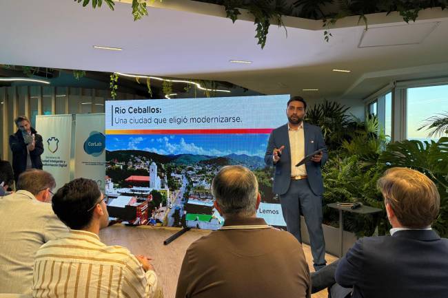Río Ceballos lleva su innovación urbana al escenario internacional en Colombia