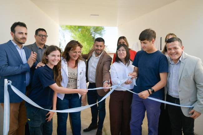 Silvio Pellico estrena nuevas aulas en el IPET 392