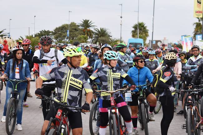 Todo listo para rodar: Llega el 7° Cicloturismo Nacional a Miramar de Ansenuza