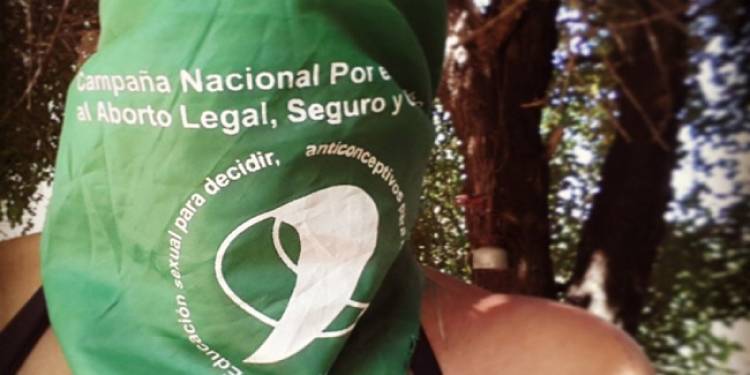 Macri anula decreto que renovaba los protocolos de aborto no punibles