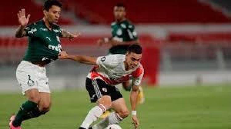 Una noche de olvido para River: Cayó 3-0 ante Palmeiras y quedó al borde de la eliminación de la Copa Libertadores