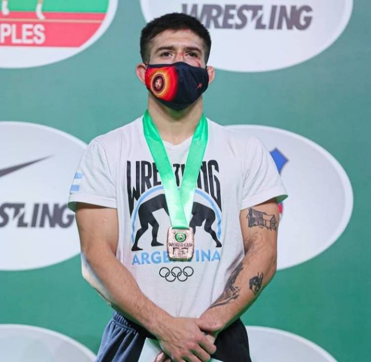 Otro atleta cordobés que llegó a los Juegos con muchísimo esfuerzo:  Agustín Destribats