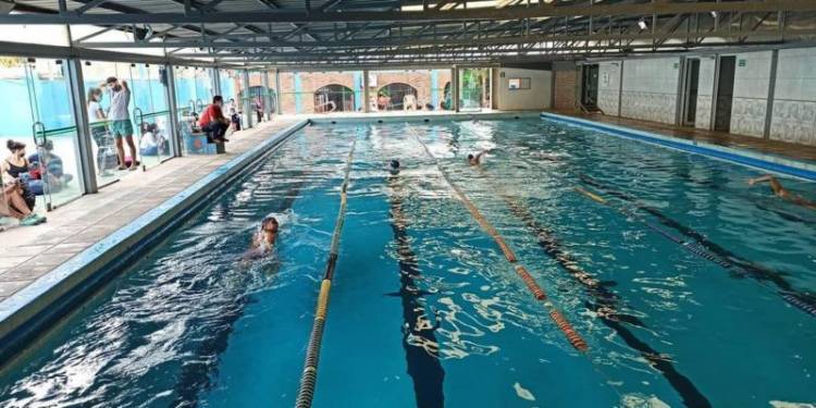 Los natatorios municipales ampliaron sus cupos