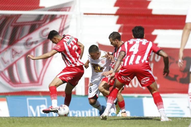 Instituto ganó y cortó con la mala racha