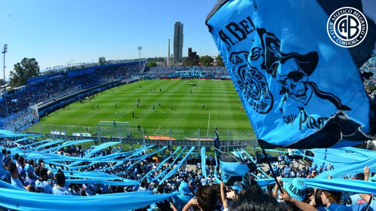 Se pedirá al menos una dosis para la vuelta a las canchas